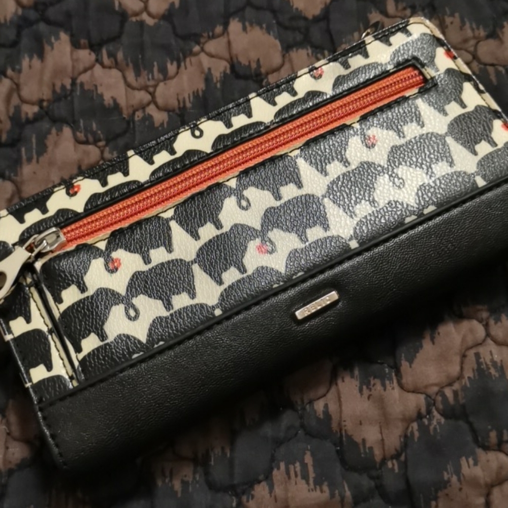 Relic Elephant Wallet